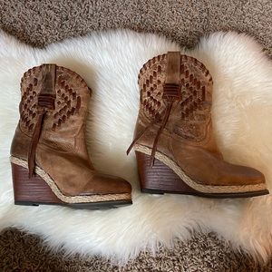 ARIAT Women's Opry Western Boot